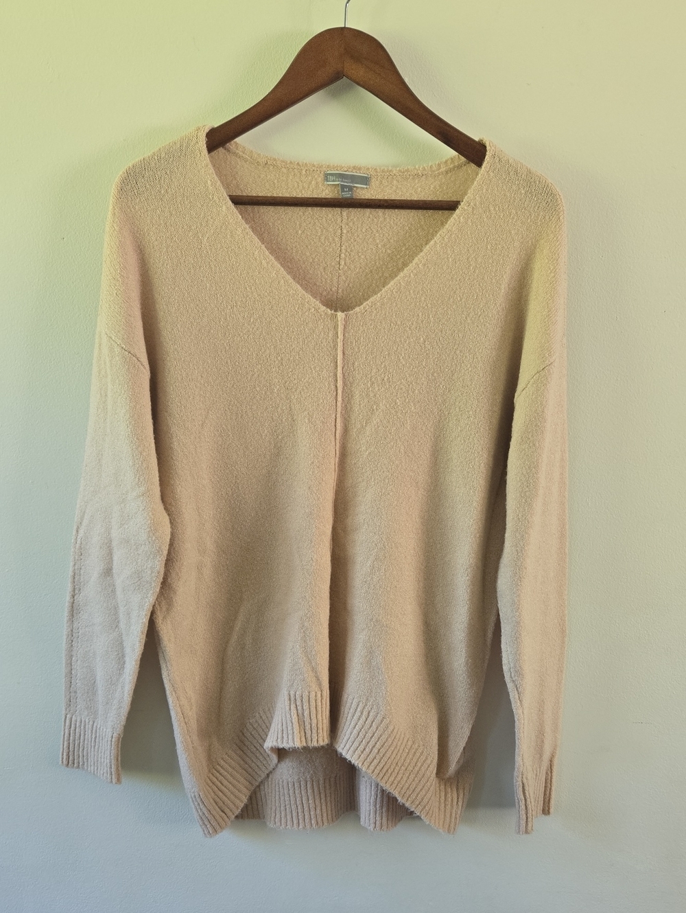 Women's V-Neck Sweater Beige Medium